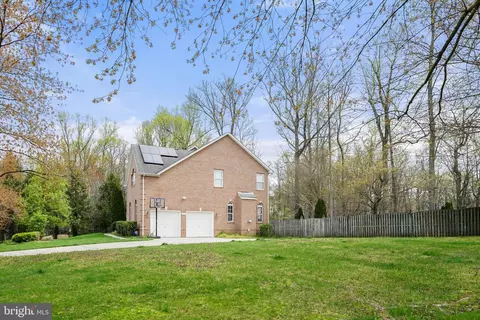 Exterior - 2103 Jolie Pl, Crofton, MD 21114 photo 4 of 12