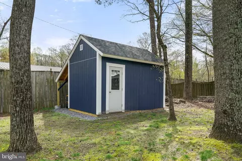 Exterior - 2103 Jolie Pl, Crofton, MD 21114 photo 7 of 12