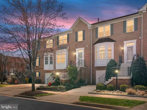 3817 Hayward Ct, Edgewater, MD 21037