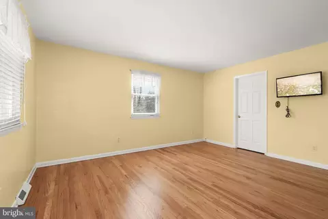 Other - 554 Cardinal Dr, Pasadena, MD 21122 photo 10 of 17