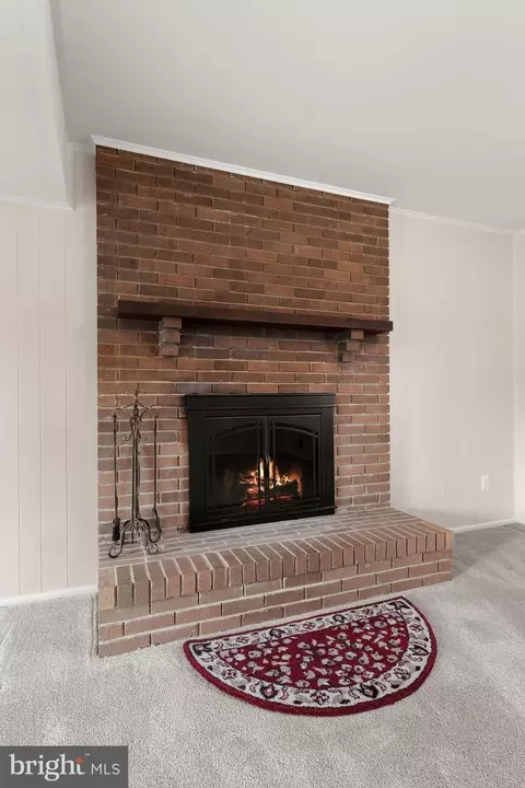 Bedroom - 554 Cardinal Dr, Pasadena, MD 21122 photo 2 of 4