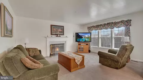 Living - Undisclosed, Crofton, MD 21114 photo 1 of 9