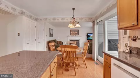 Dining - Undisclosed, Crofton, MD 21114 photo 1 of 3