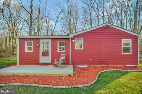 Exterior - 4924 Kellam Rd, Shady Side, MD 20764 photo 4 of 9
