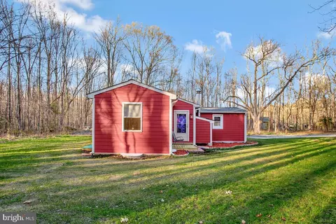 Exterior - 4924 Kellam Rd, Shady Side, MD 20764 photo 6 of 9