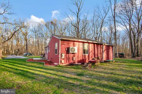 Exterior - 4924 Kellam Rd, Shady Side, MD 20764 photo 5 of 9