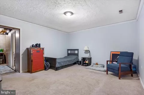 Bedroom - 64 Bar Harbor Rd, Pasadena, MD 21122 photo 7 of 8