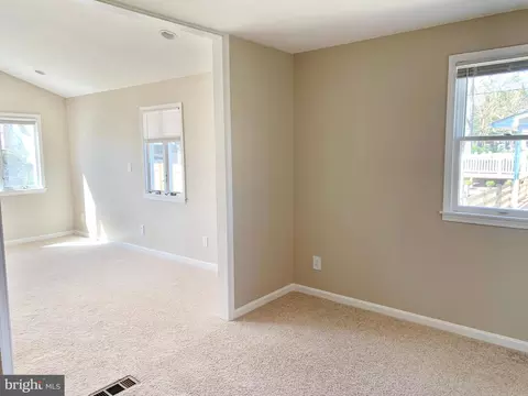 514 Sylview Dr, Pasadena, MD 21122 photo 5
