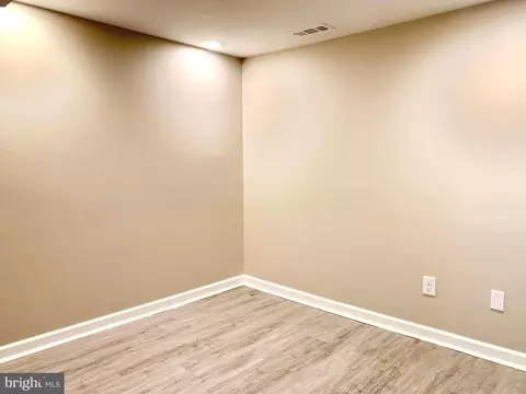 514 Sylview Dr, Pasadena, MD 21122 photo 13