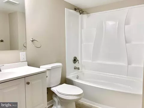 514 Sylview Dr, Pasadena, MD 21122 photo 12