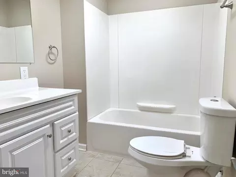 514 Sylview Dr, Pasadena, MD 21122 photo 10