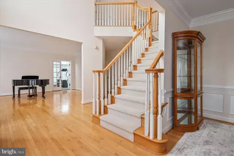 Entry Way - 1515 Devere Dr, Pasadena, MD 21122 photo 1 of 5