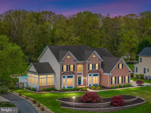 Exterior - 1515 Devere Dr, Pasadena, MD 21122 photo 2 of 22