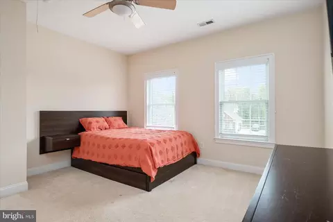 Bedroom - 1515 Devere Dr, Pasadena, MD 21122 photo 3 of 12