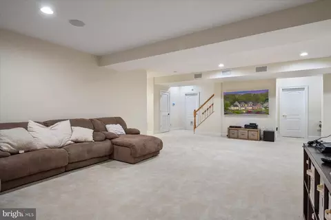 Living - 1515 Devere Dr, Pasadena, MD 21122 photo 6 of 9
