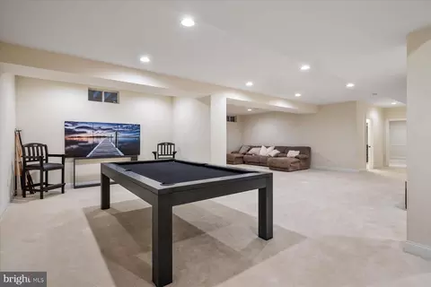 Living - 1515 Devere Dr, Pasadena, MD 21122 photo 8 of 9