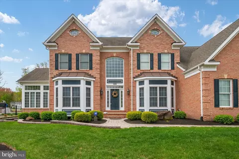 Exterior - 1515 Devere Dr, Pasadena, MD 21122 photo 8 of 22