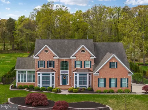 Exterior - 1515 Devere Dr, Pasadena, MD 21122 photo 7 of 22