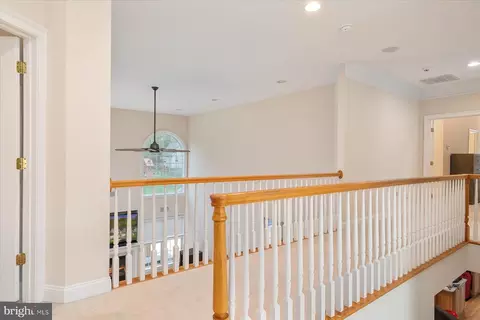 Entry Way - 1515 Devere Dr, Pasadena, MD 21122 photo 2 of 5
