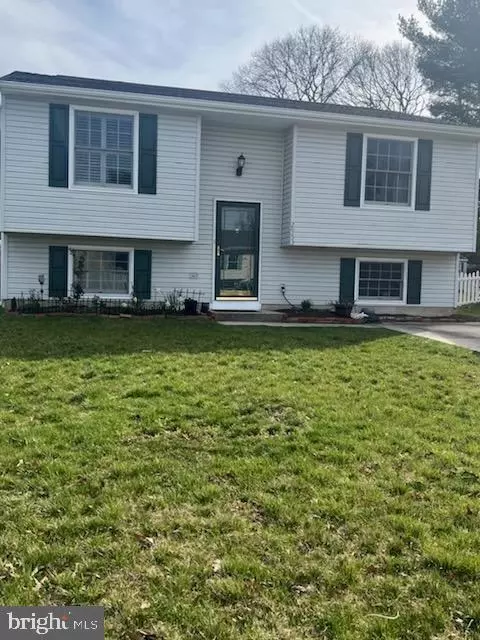2953 Crystal Palace Ln, Pasadena, MD 21122