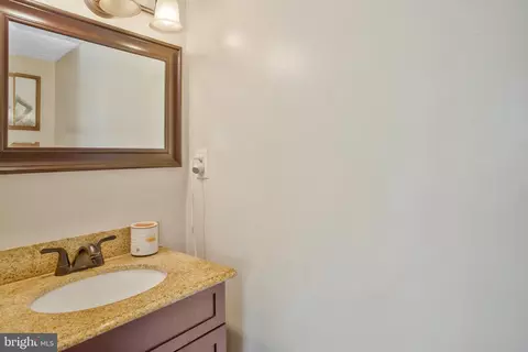 Bath - 1203 Castine Ct, Pasadena, MD 21122 photo 1 of 2