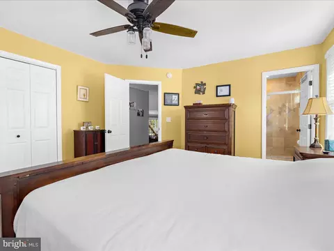 Bedroom - 8195 Old Mill Rd, Pasadena, MD 21122 photo 3 of 9