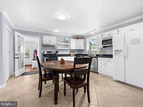 Kitchen - 8195 Old Mill Rd, Pasadena, MD 21122 photo 3 of 3