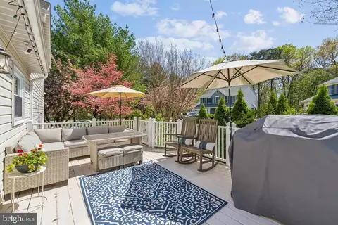 Exterior - 222 Cherry Hill Ln, Laurel, MD 20724 photo 2 of 2