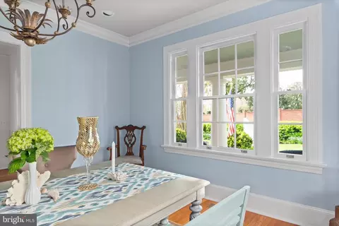 Bedroom - 8 N Acton Pl, Annapolis, MD 21401 photo 1 of 6