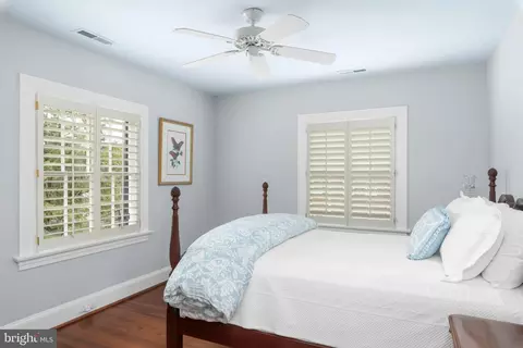 Bedroom - 8 N Acton Pl, Annapolis, MD 21401 photo 6 of 6