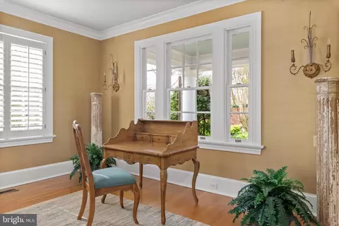 Dining - 8 N Acton Pl, Annapolis, MD 21401 photo 5 of 7