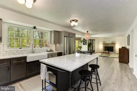 Kitchen - 6310 Westmont Ct, Dunkirk, MD 20754 photo 6 of 9