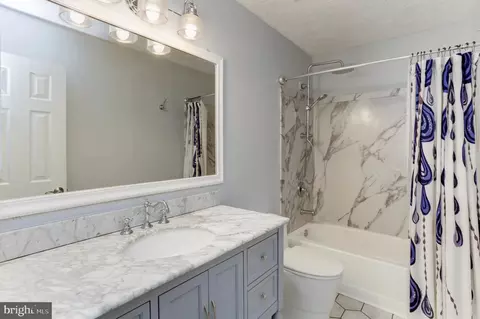 Bath - 6310 Westmont Ct, Dunkirk, MD 20754 photo 6 of 6