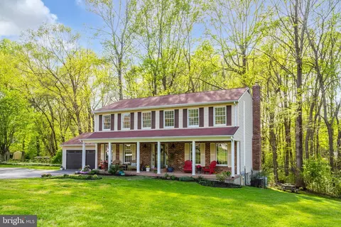 Exterior - 6310 Westmont Ct, Dunkirk, MD 20754 photo 2 of 18