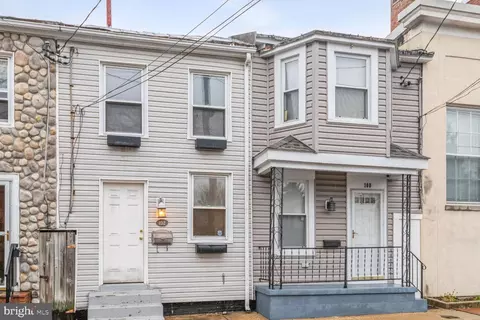 102 W Washington St, Annapolis, MD 21401