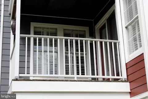 Exterior - 861 Deering Rd #9G, Pasadena, MD 21122 photo 3 of 4