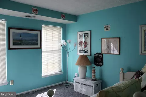 Bedroom - 861 Deering Rd #9G, Pasadena, MD 21122 photo 4 of 6