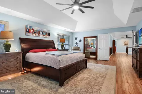 Bedroom - 611 Havenhill Rd, Edgewater, MD 21037 photo 5 of 13