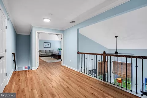Entry Way - 611 Havenhill Rd, Edgewater, MD 21037 photo 5 of 5