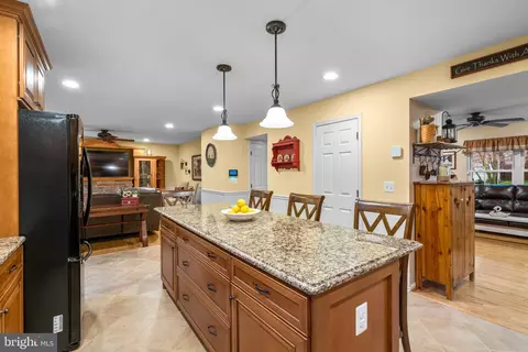 Kitchen - 403 Kokomo Ct, Laurel, MD 20724 photo 5 of 5
