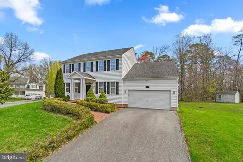 Exterior - 7190 Cedar Winds Farm Ln, Hanover, MD 21076 photo 2 of 7