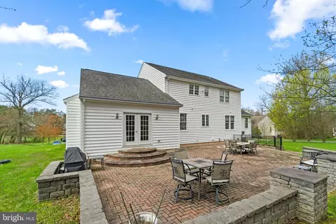 Exterior - 7190 Cedar Winds Farm Ln, Hanover, MD 21076 photo 6 of 7