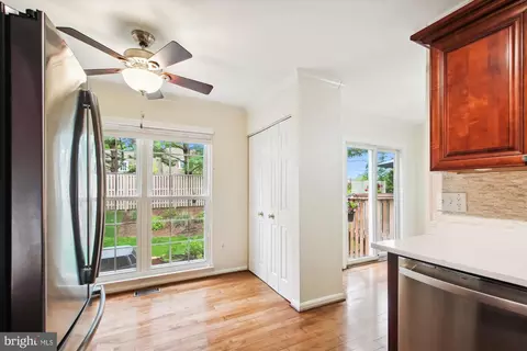 707 Howards Loop, Annapolis, MD 21401 photo 9