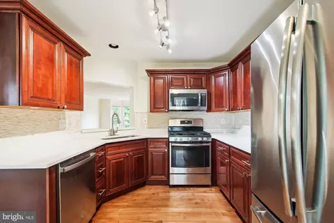 707 Howards Loop, Annapolis, MD 21401 photo 3