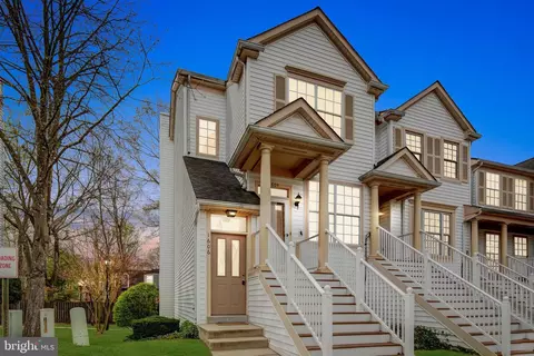 1606 Fallowfield Ct, Crofton, MD 21114