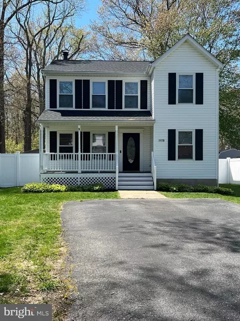 5978 5th St, Deale, MD 20751