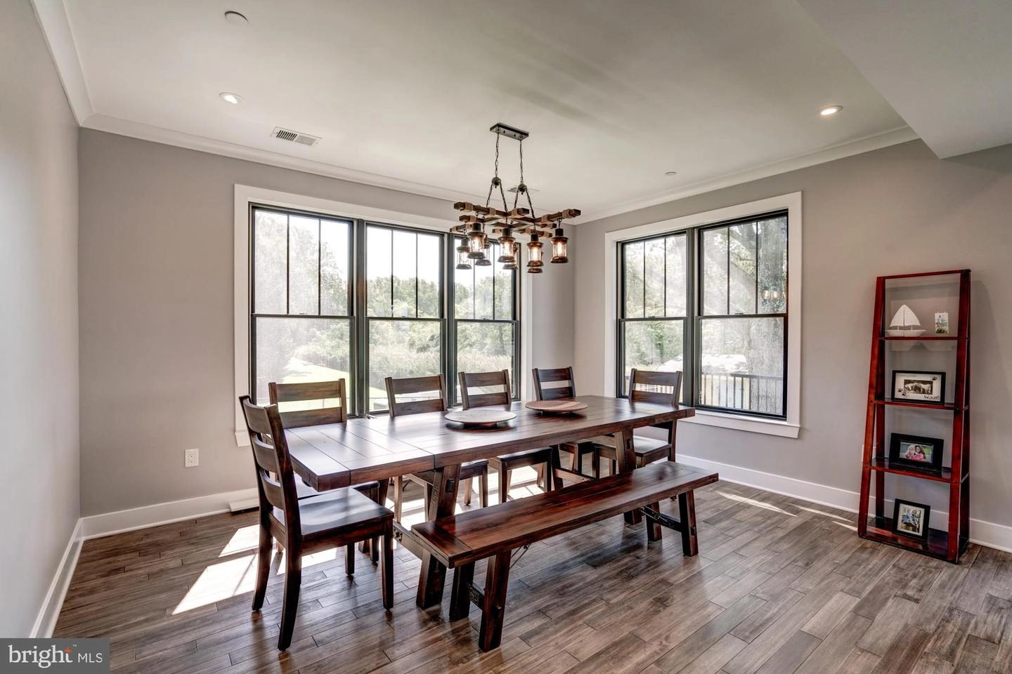 Dining - 1831 Cremen Rd, Pasadena, MD 21122 photo 2 of 4