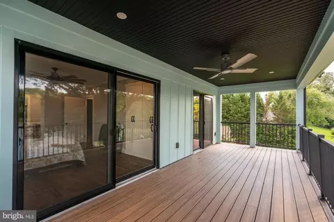 Exterior - 1831 Cremen Rd, Pasadena, MD 21122 photo 6 of 16