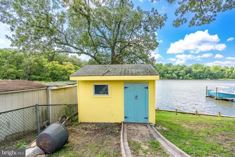 Exterior - 1831 Cremen Rd, Pasadena, MD 21122 photo 15 of 16