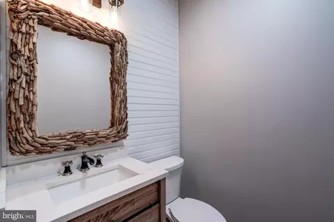Bath - 1831 Cremen Rd, Pasadena, MD 21122 photo 1 of 2